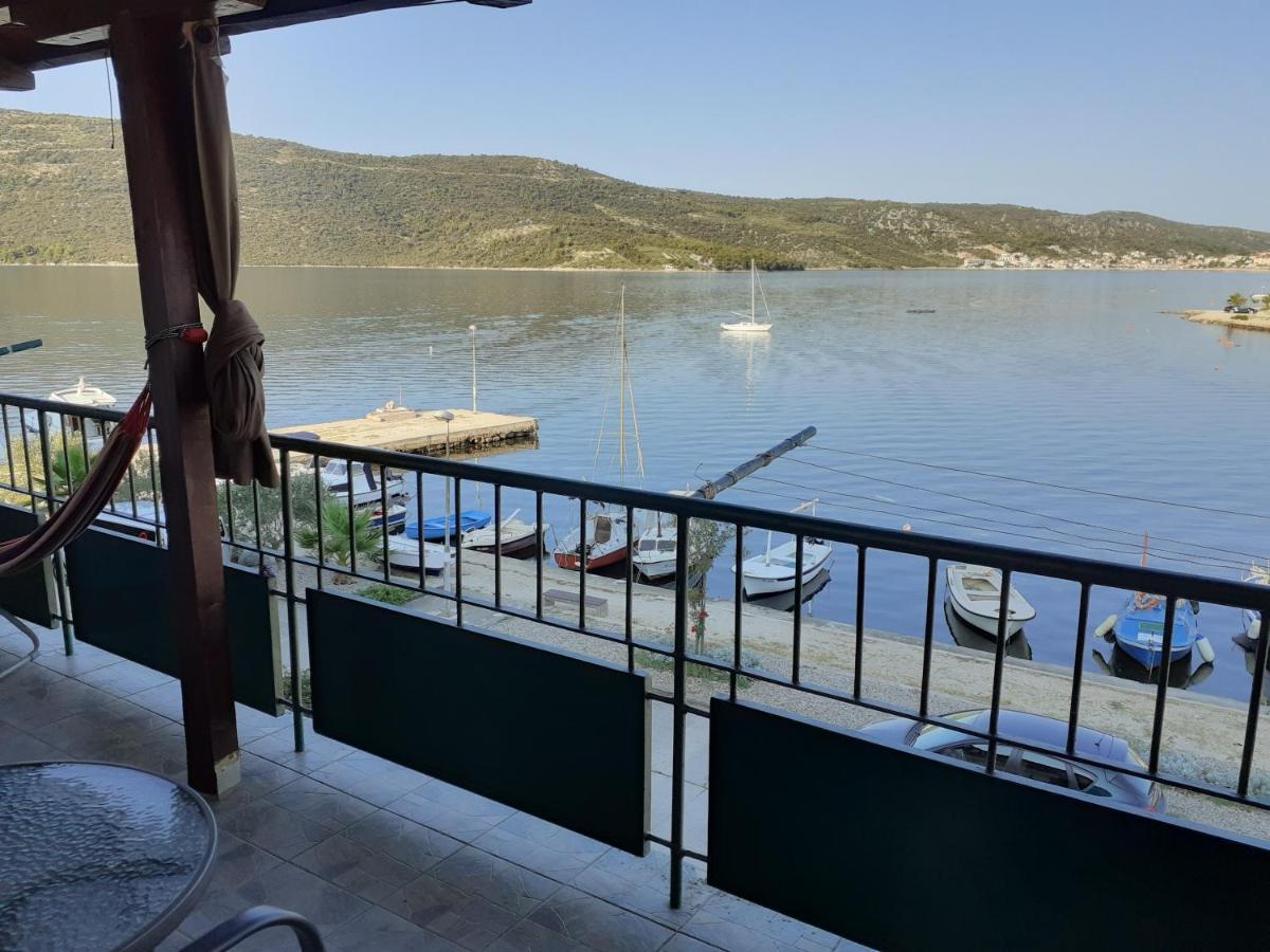 Sea View Apartment Sunrise Poljica & Blue Lagoon Rent A Boat Buitenkant foto