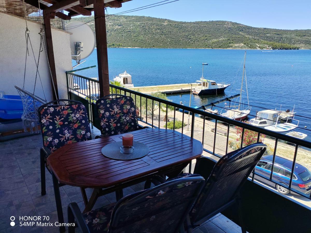 Sea View Apartment Sunrise Poljica & Blue Lagoon Rent A Boat Buitenkant foto
