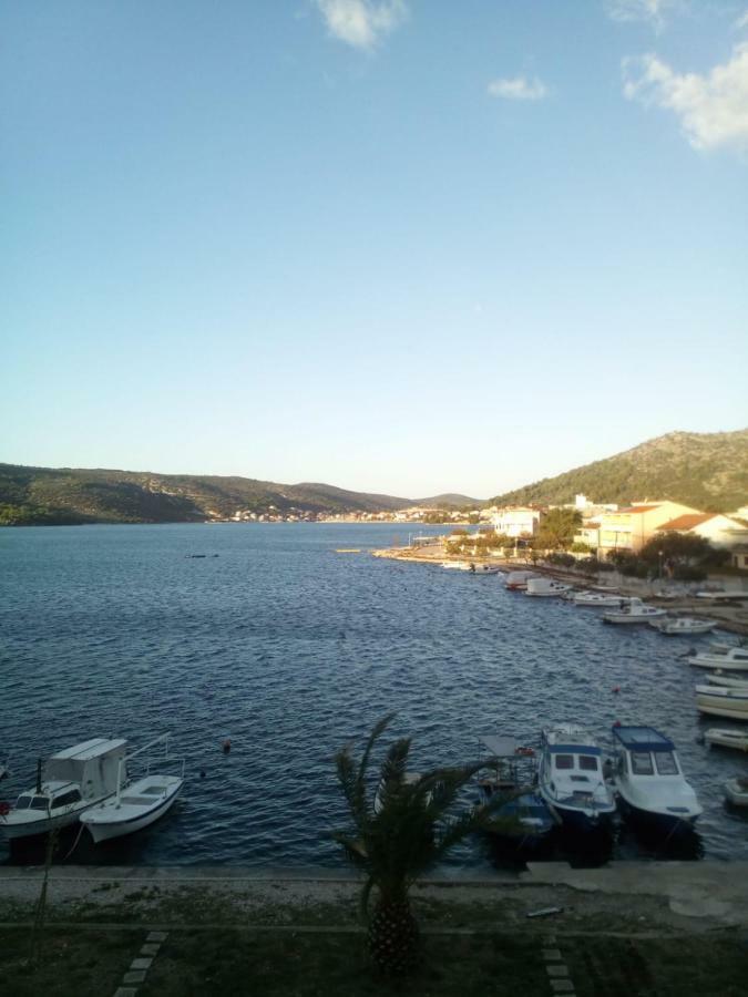 Sea View Apartment Sunrise Poljica & Blue Lagoon Rent A Boat Buitenkant foto
